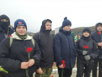 Церемония захоронения останков 42 советских воинов в Долине Славы