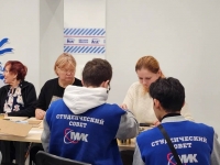 В штабе общественной поддержки «Единой России» волонтеры подготовили к отправке гуманитарную помощь в зону СВО
